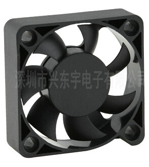 【舞台燈光（guāng）散熱風扇】賜予一個（gè）完好（hǎo）的表演環境