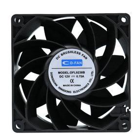 散（sàn）熱風扇什麽情況下容易出（chū）現故（gù）障，該怎麽避免？